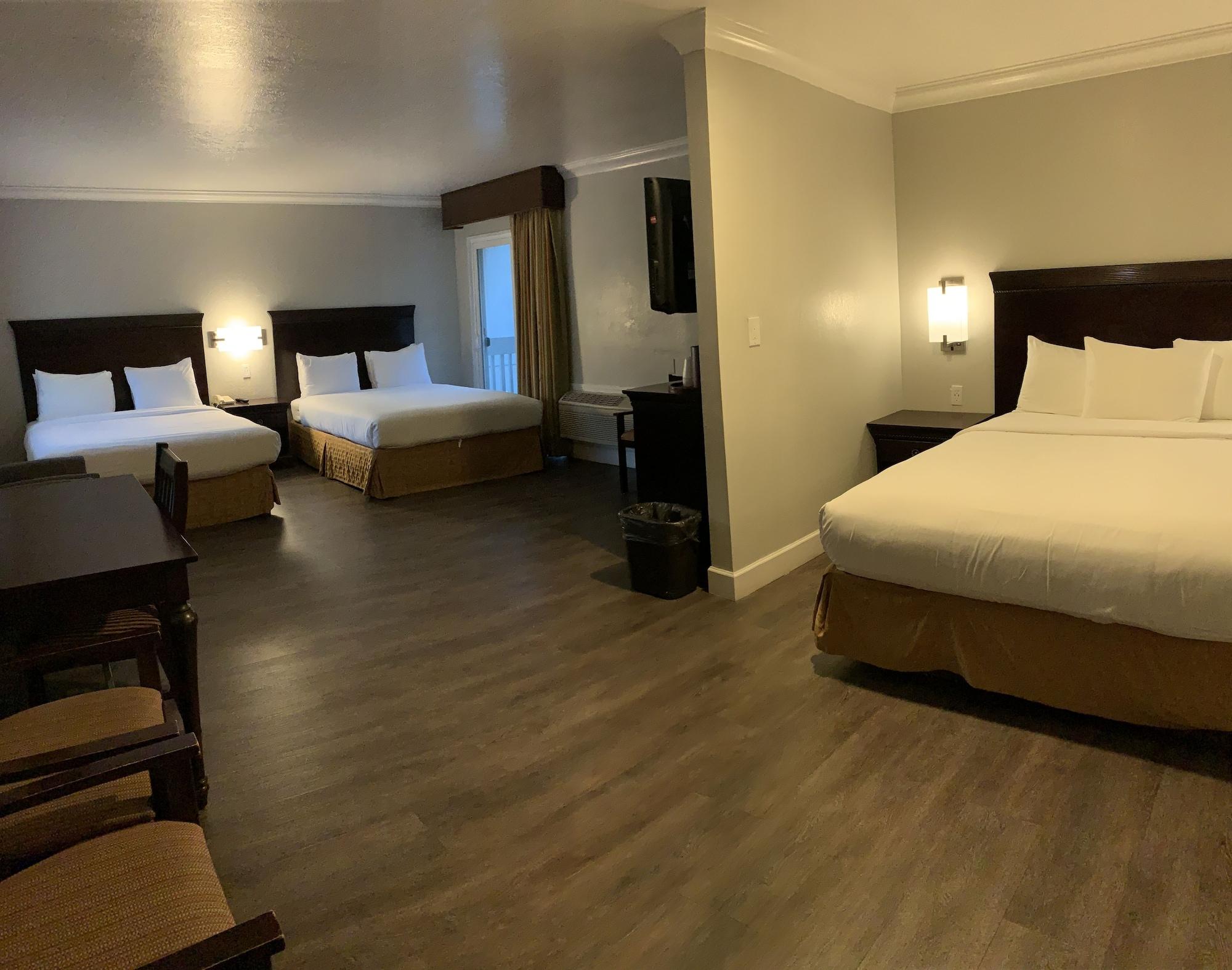 Stargazer Inn And Suites Монтерей Экстерьер фото